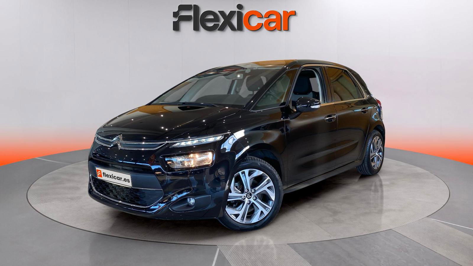 https://cdn-flexicar.caraffinity.it/public_appraisal_images_pro/images/stock/189578/Q16Xb1Jklc__WhatsApp Image 2025-09-23 at 19.28.01 (3).jpeg